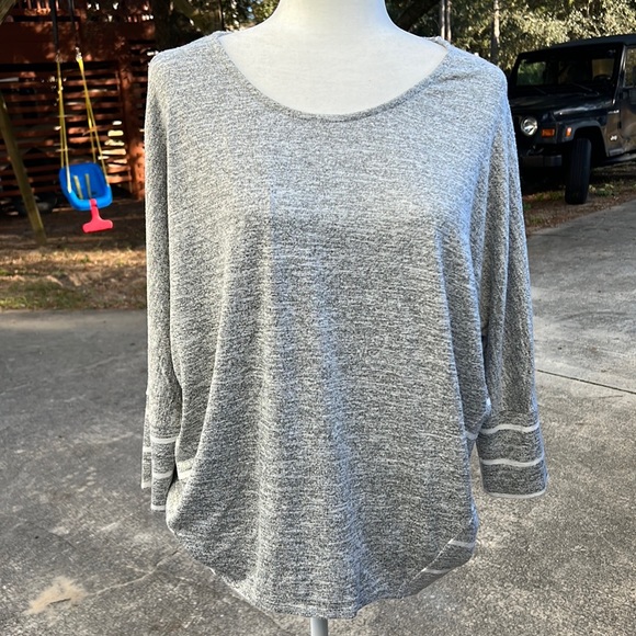 Market & Spruce Sweaters - Grey striped white sweater